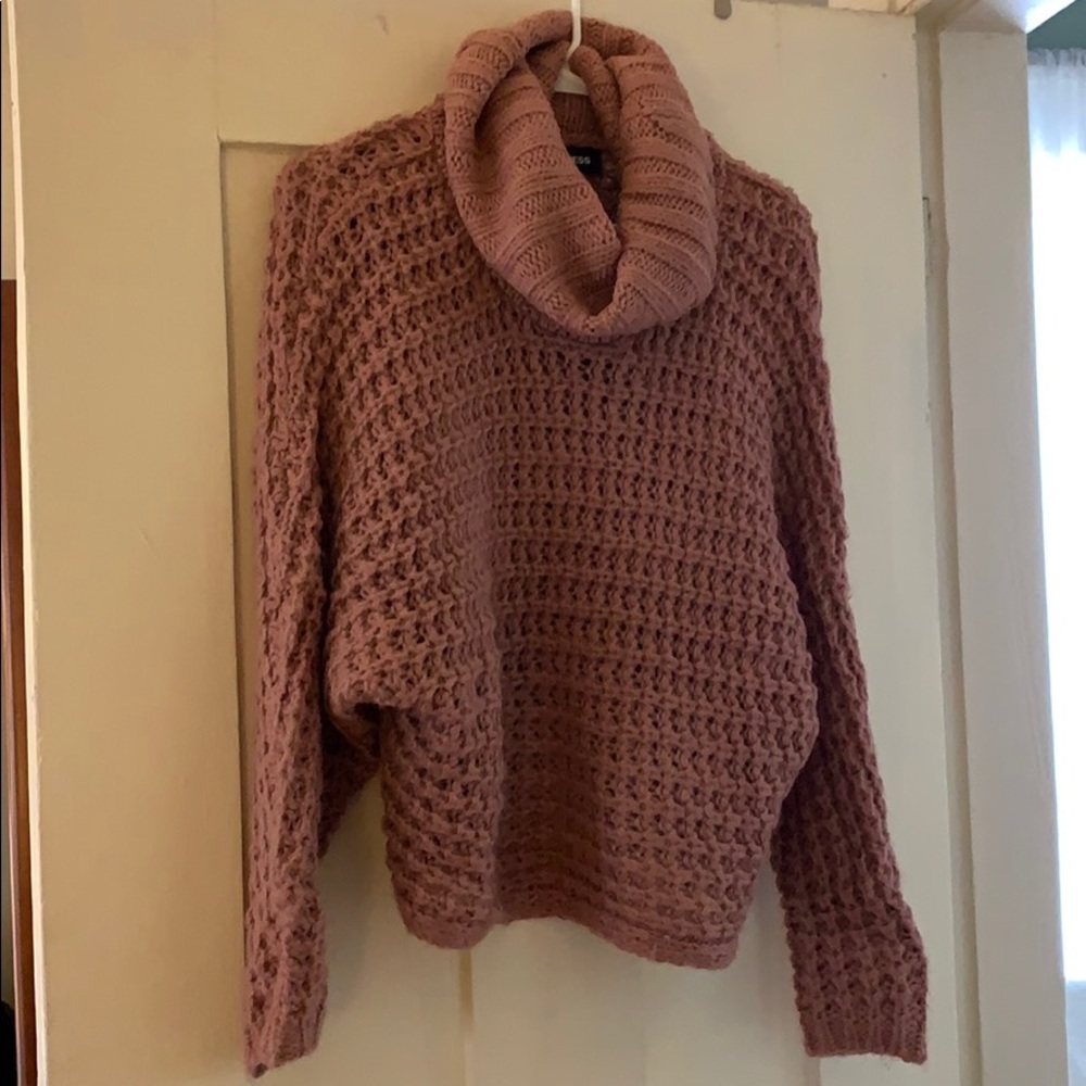 Express mauve sweater